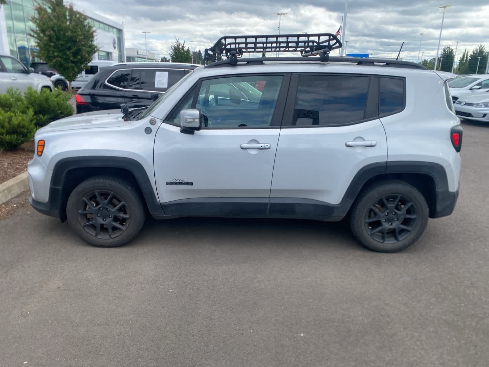 Used 2020 Jeep Renegade Altitude with VIN ZACNJBBB8LPL40120 for sale in Salem, OR