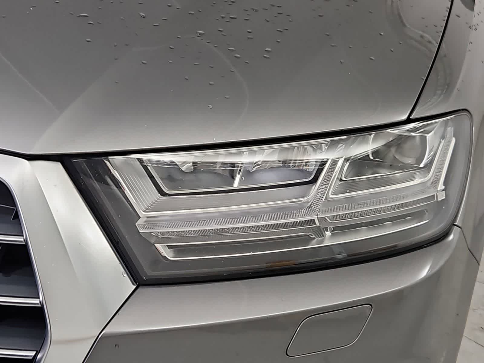 Thumbnail: 2017 Audi Q7 - 10