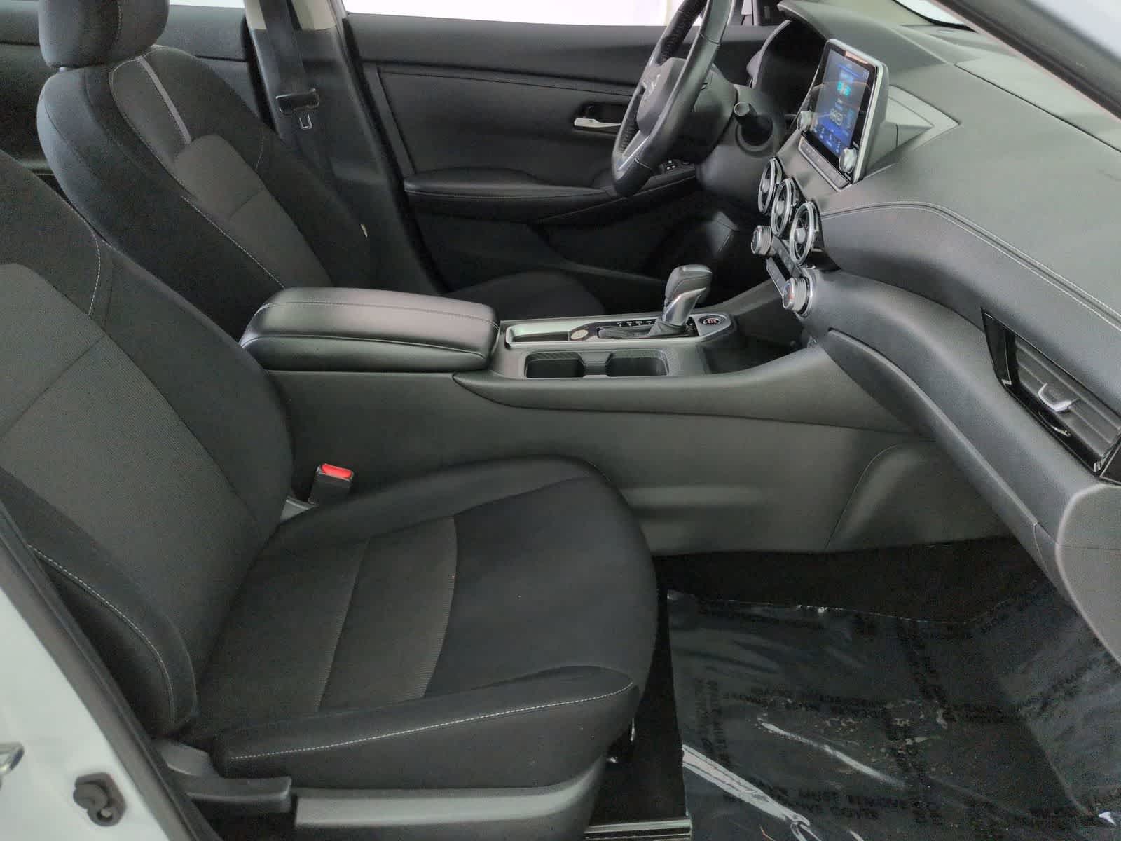 Thumbnail: 2023 Nissan Sentra - 20