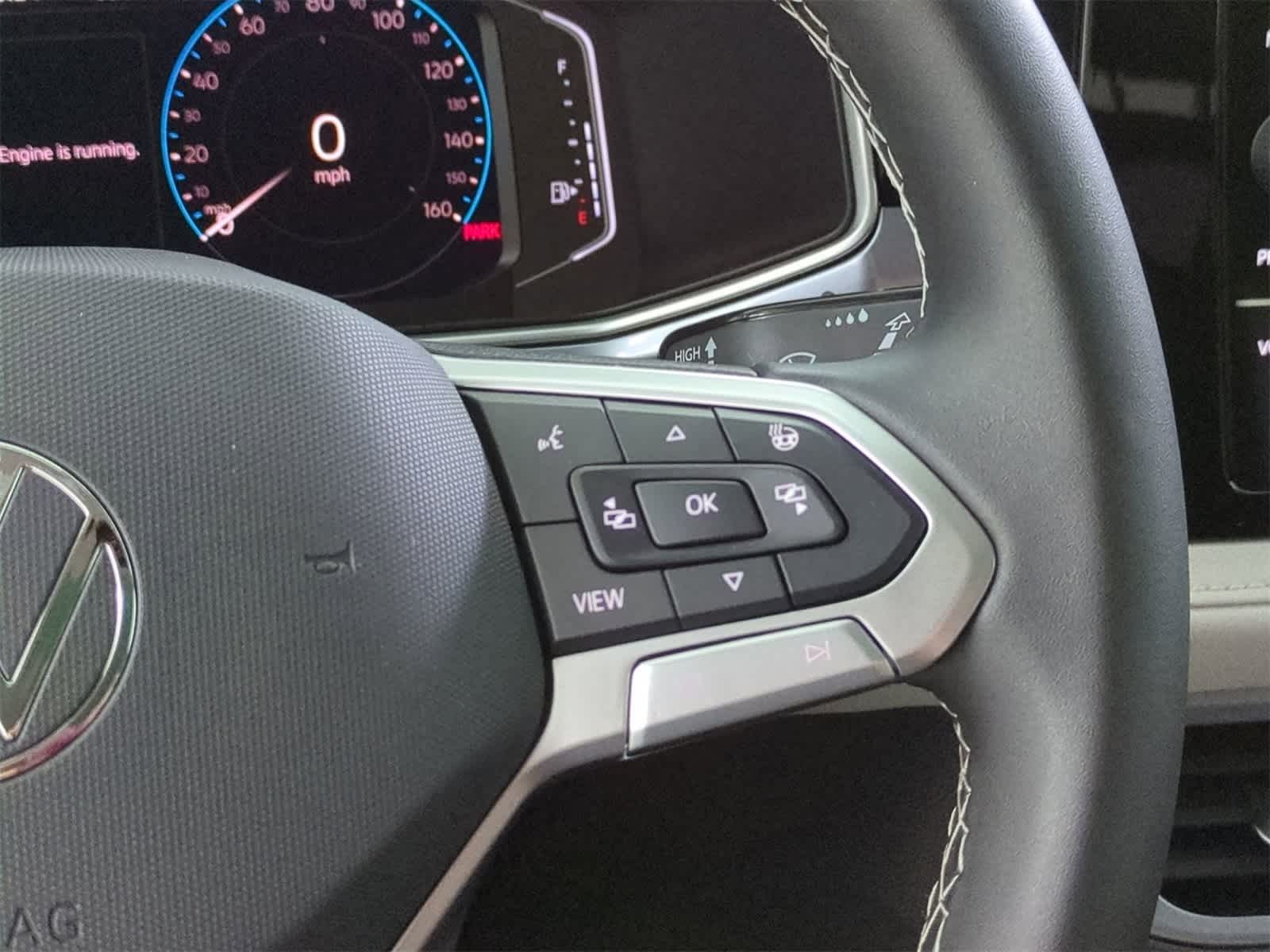 Thumbnail: 2025 Volkswagen Taos - 25