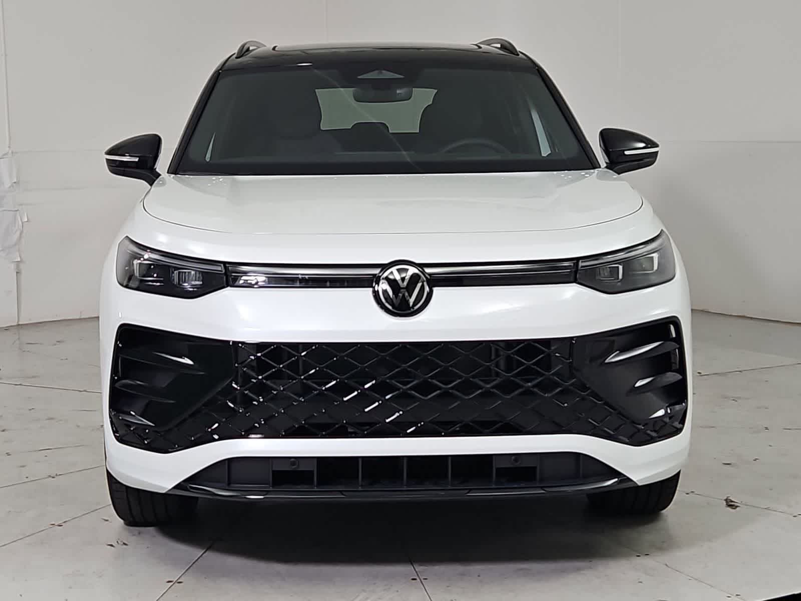Thumbnail: 2026 Volkswagen Tiguan - 9