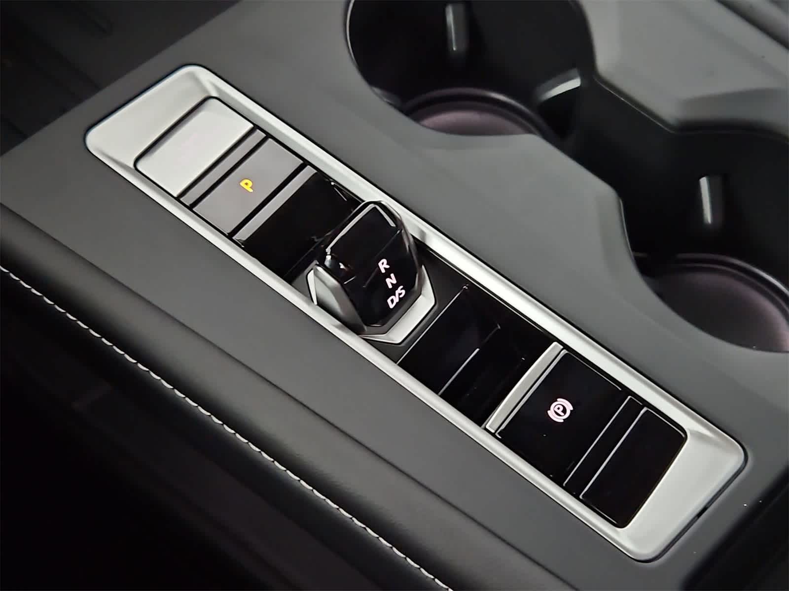 Thumbnail: 2026 Volkswagen Atlas - 32