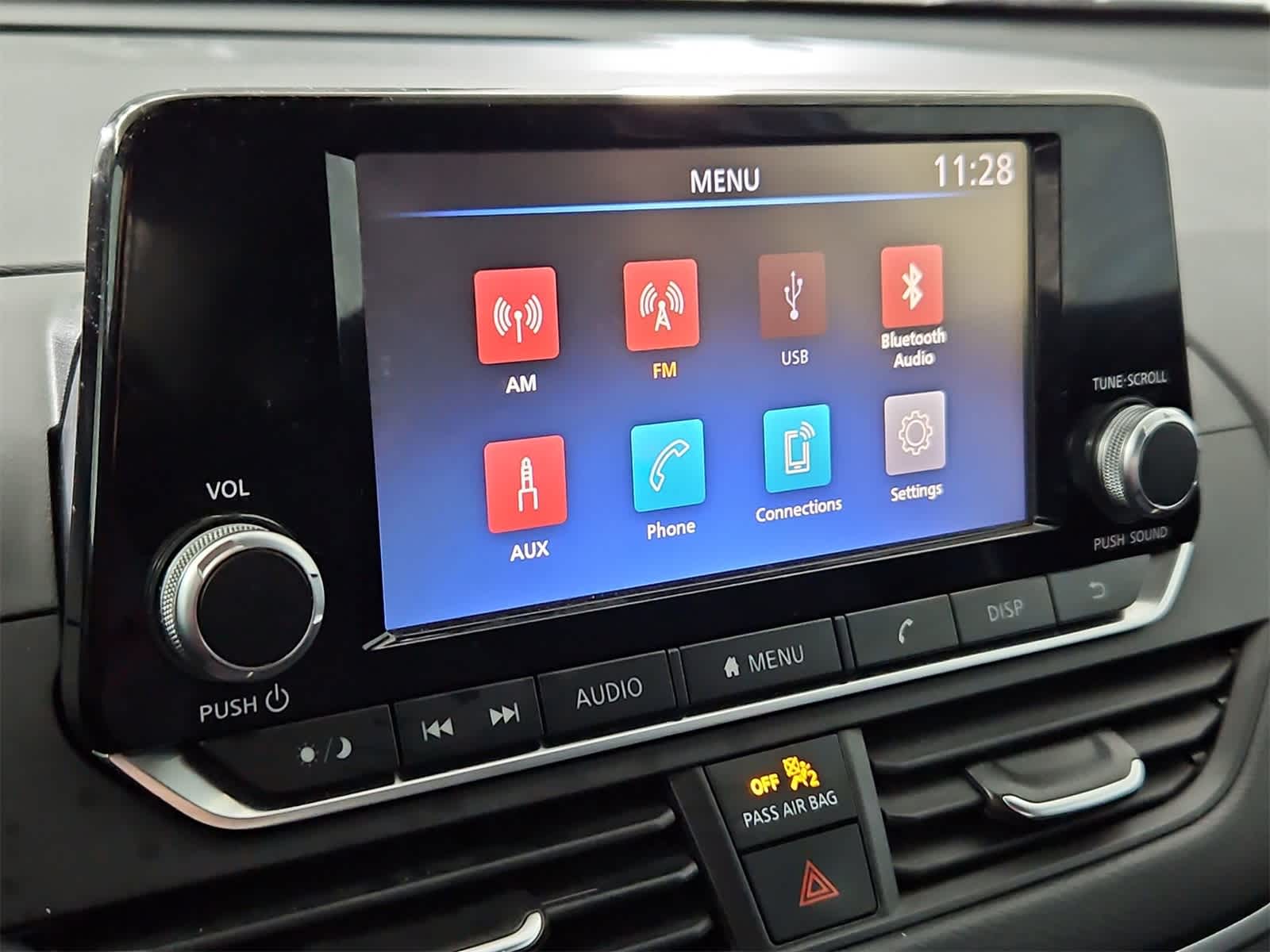 Thumbnail: 2022 Nissan Altima - 28