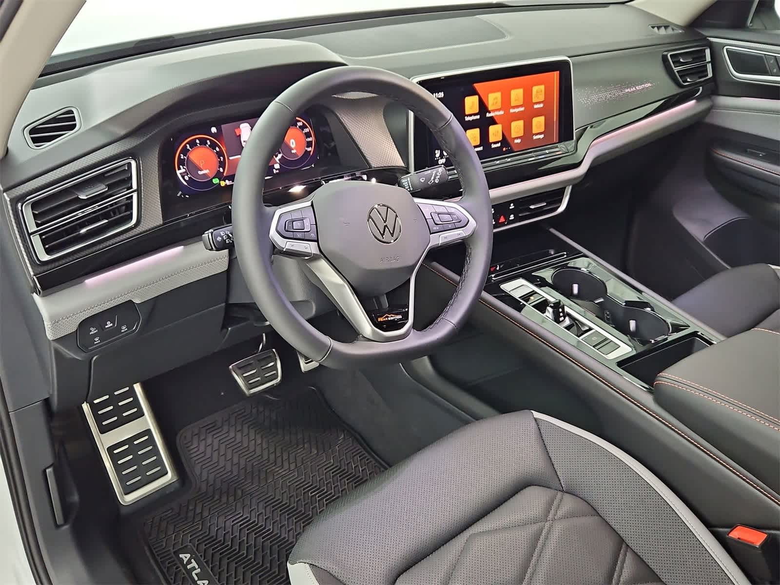 Thumbnail: 2025 Volkswagen Atlas - 2