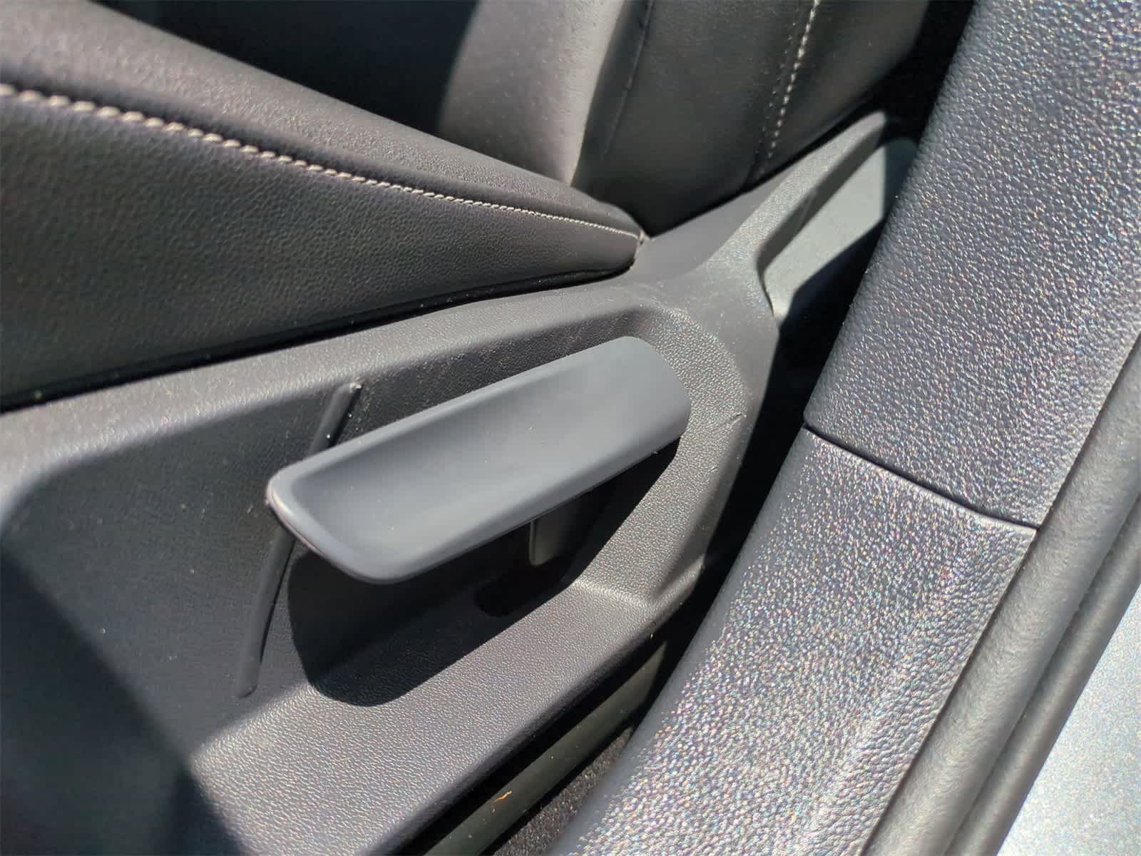 Thumbnail: 2019 Volkswagen Jetta - 16