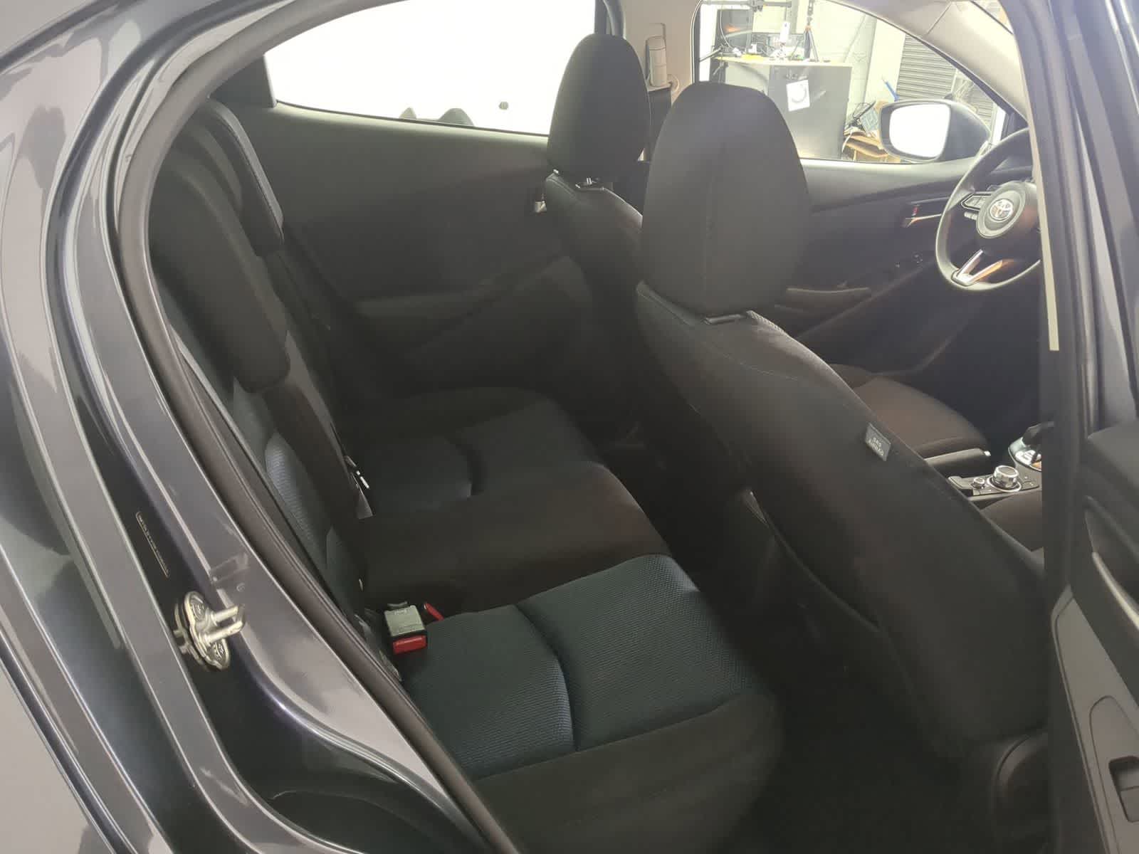 Thumbnail: 2019 Toyota Yaris - 19