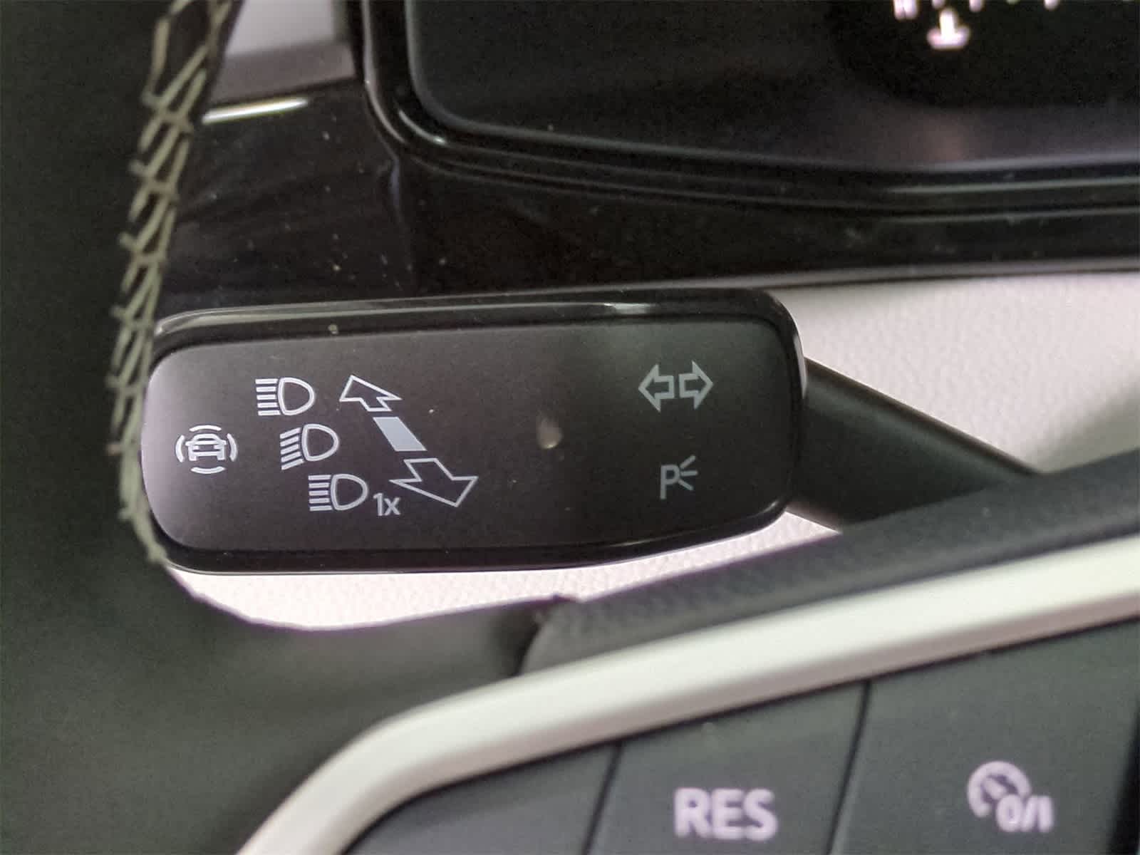 Thumbnail: 2025 Volkswagen Taos - 26