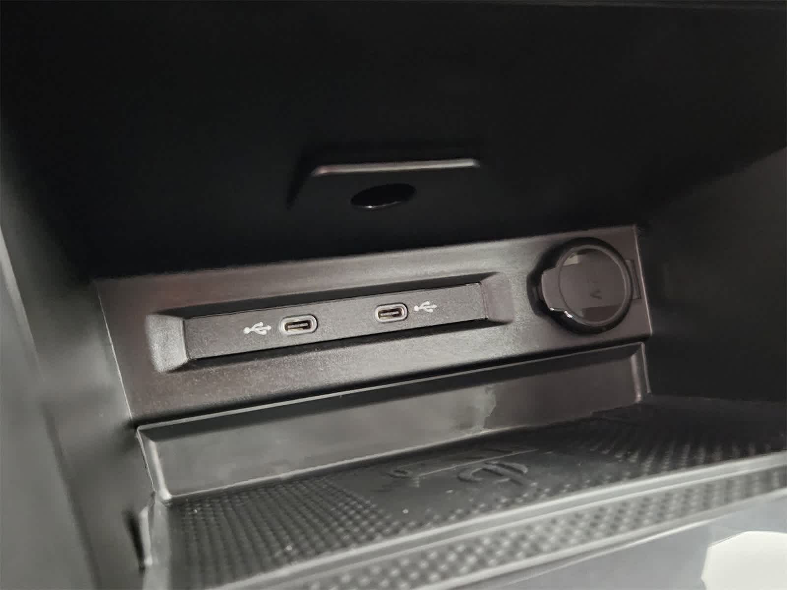 Thumbnail: 2024 Volkswagen Tiguan - 27