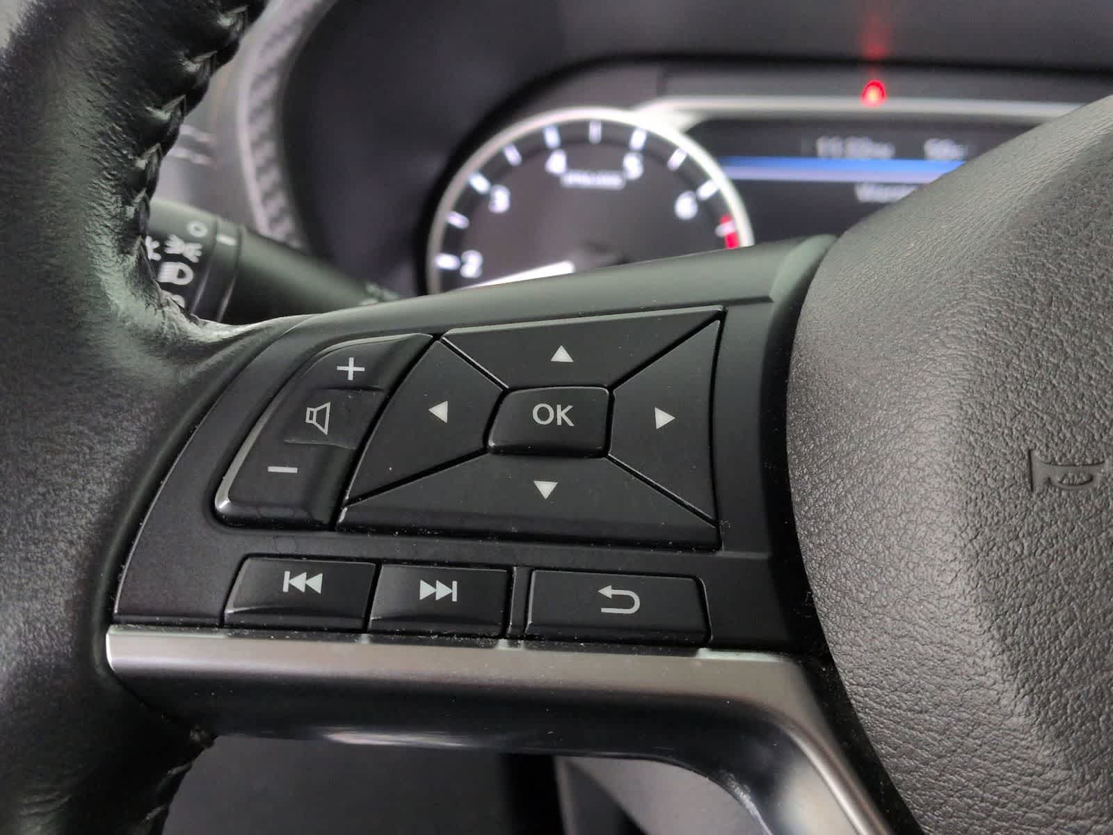 Thumbnail: 2023 Nissan Sentra - 22