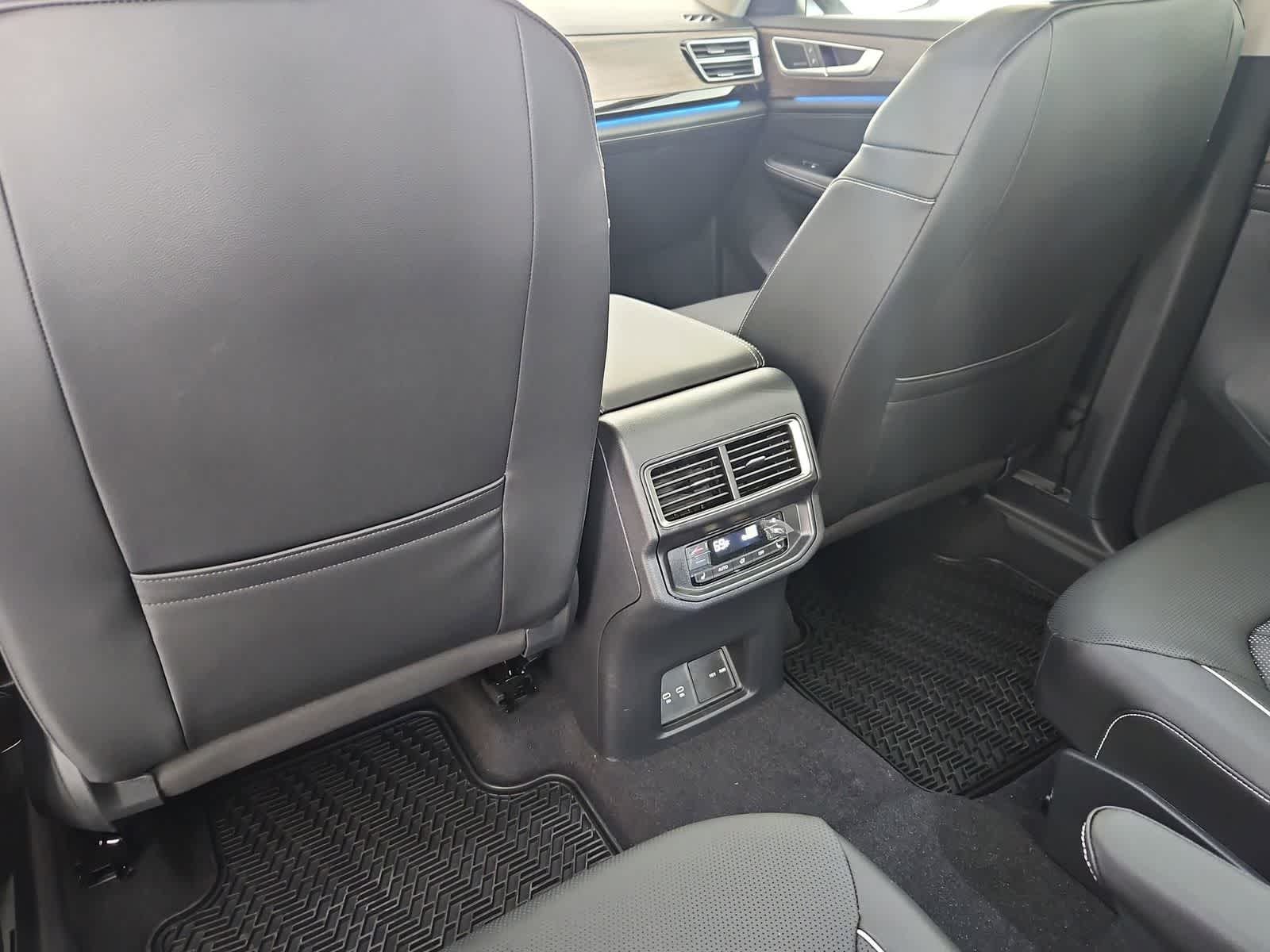 Thumbnail: 2026 Volkswagen Atlas - 17