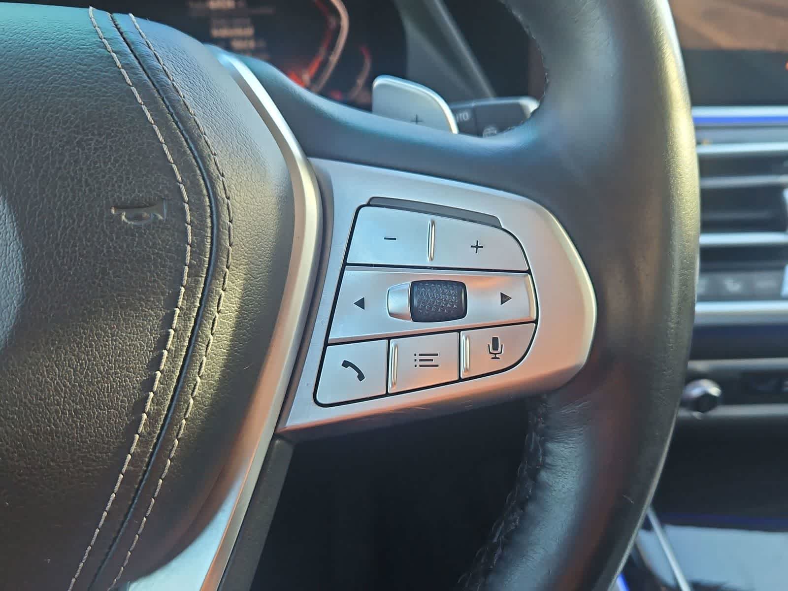 Thumbnail: 2020 BMW X7 - 26