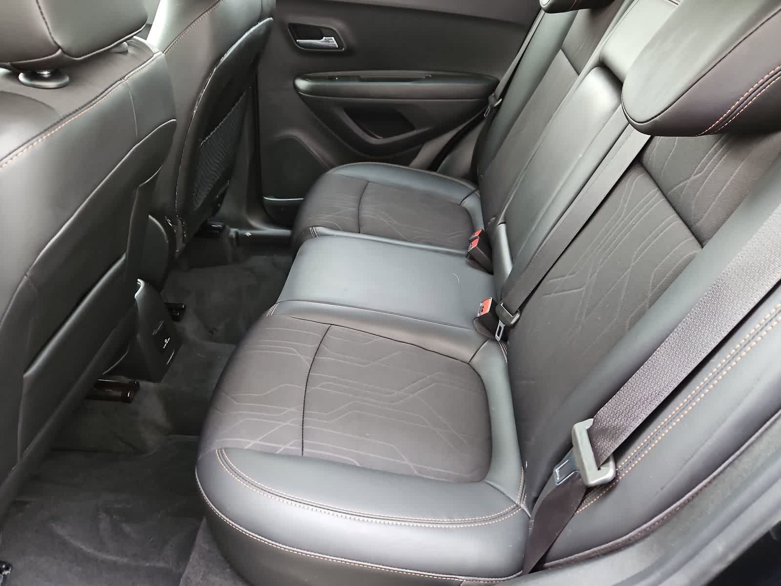 Thumbnail: 2020 Chevrolet Trax - 19