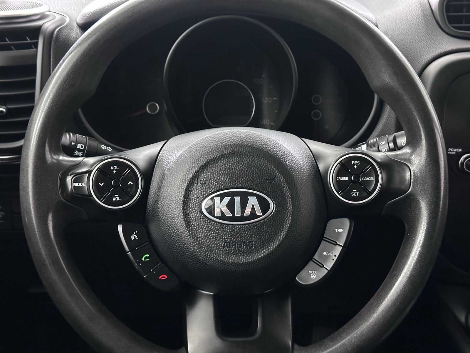 Thumbnail: 2014 Kia Soul - 20