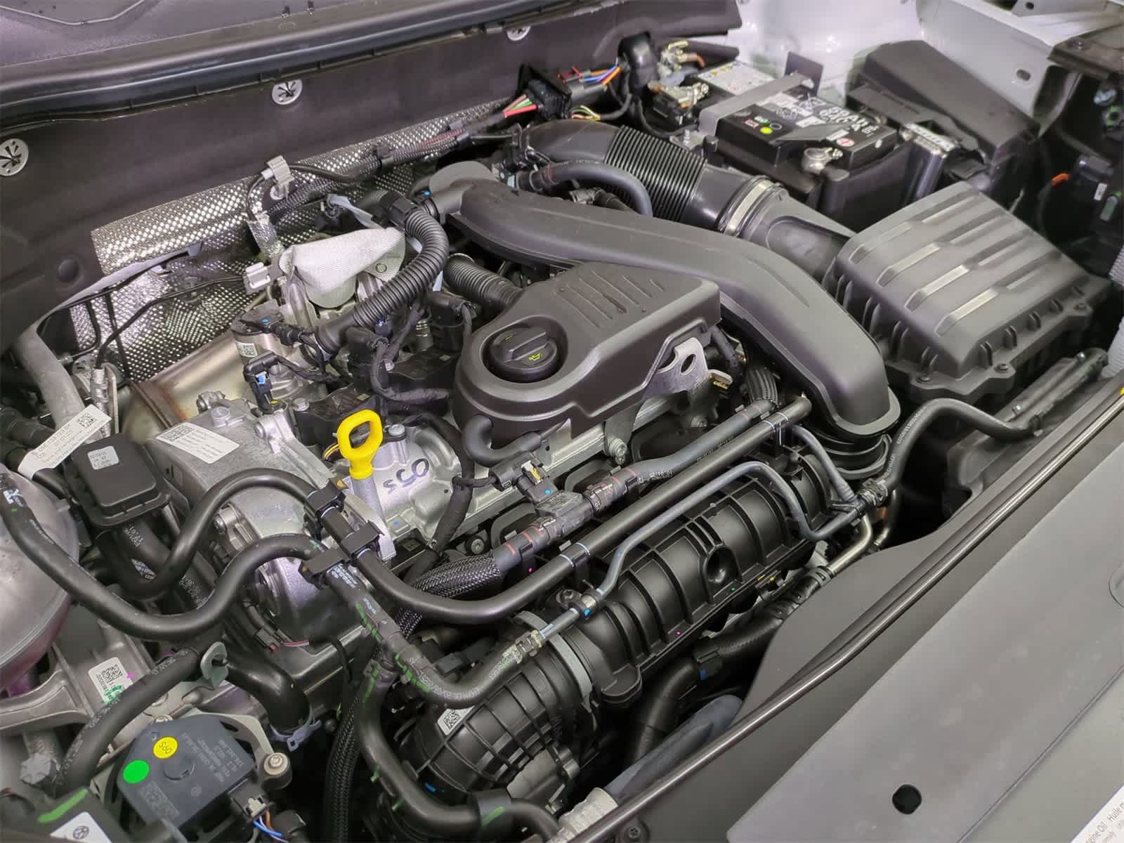 Thumbnail: 2025 Volkswagen Taos - 14