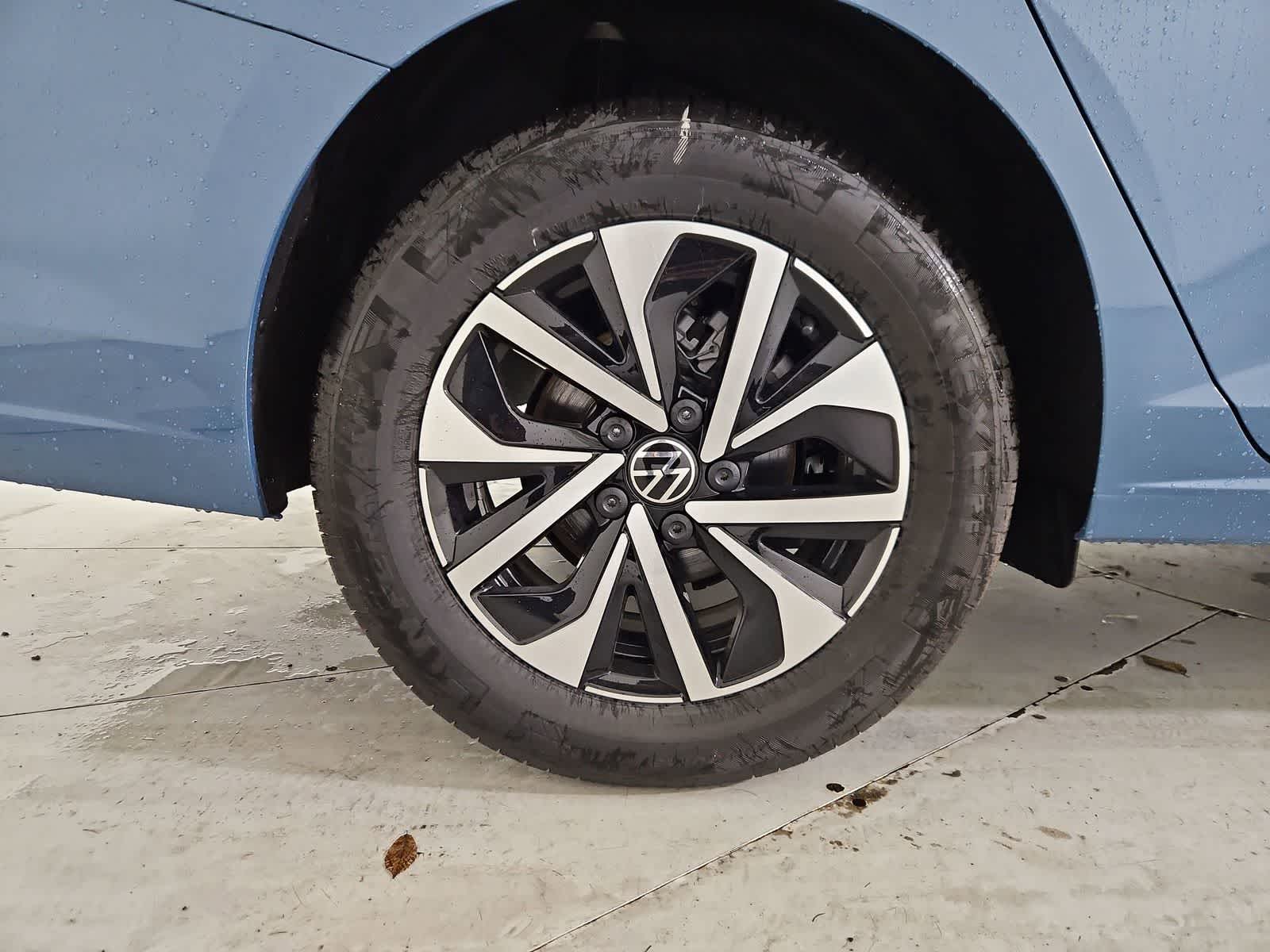 Thumbnail: 2025 Volkswagen Jetta - 13