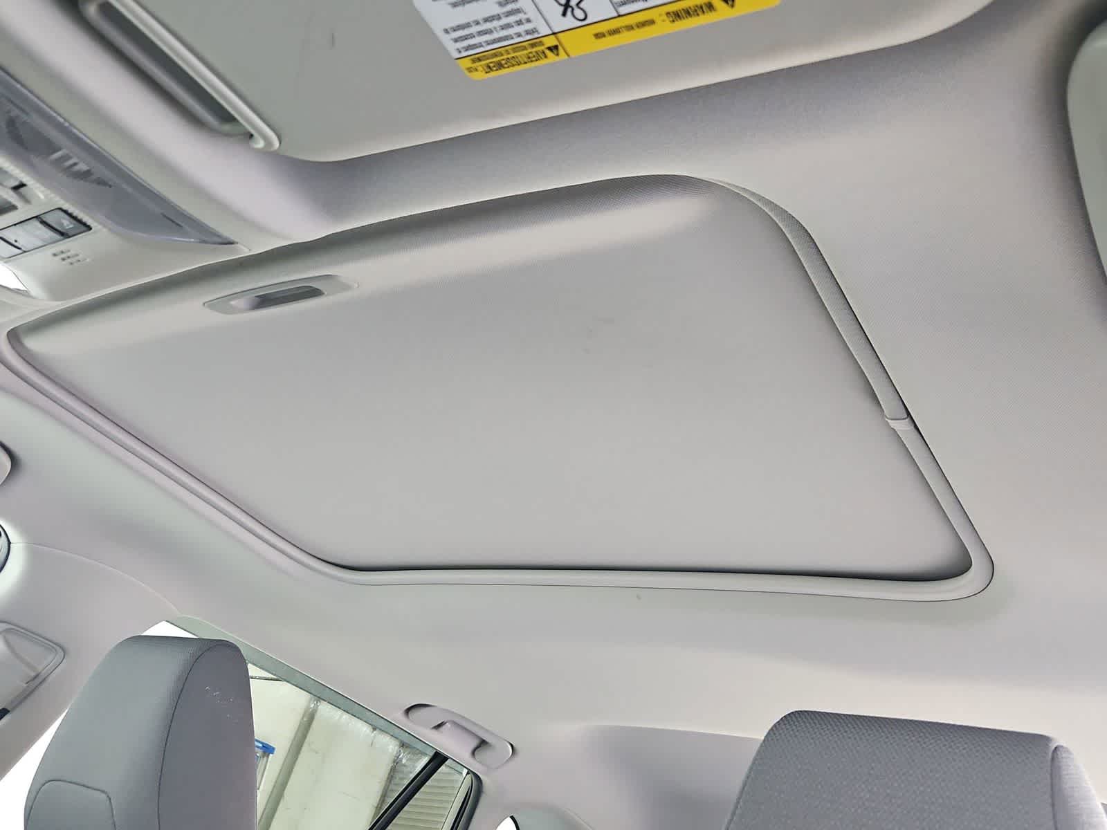 Thumbnail: 2020 Toyota RAV4 - 19