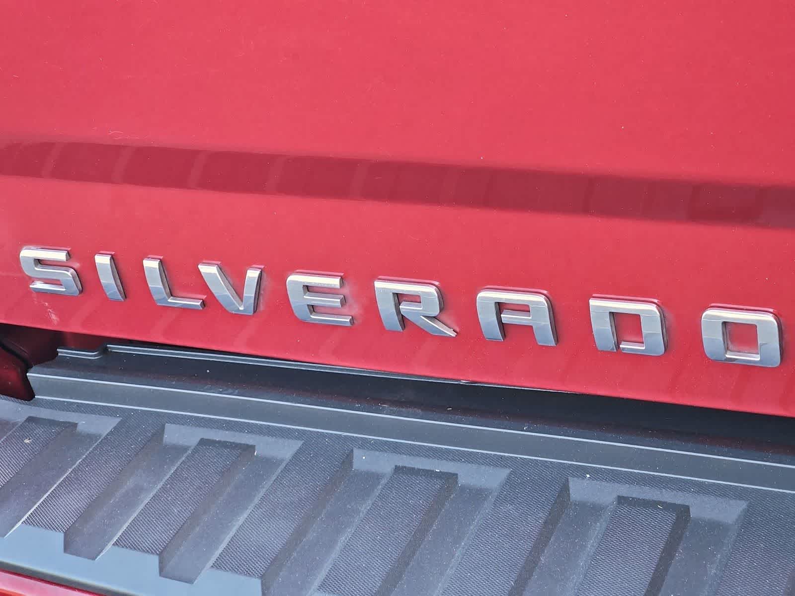 Thumbnail: 2018 Chevrolet Silverado 1500 - 11