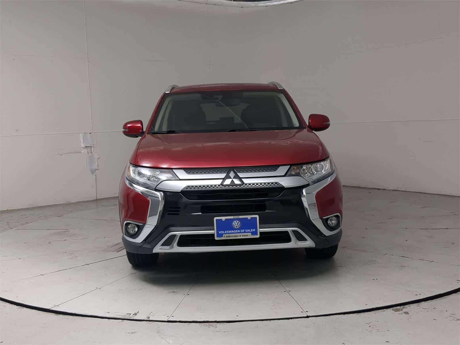 Thumbnail: 2020 Mitsubishi Outlander - 9