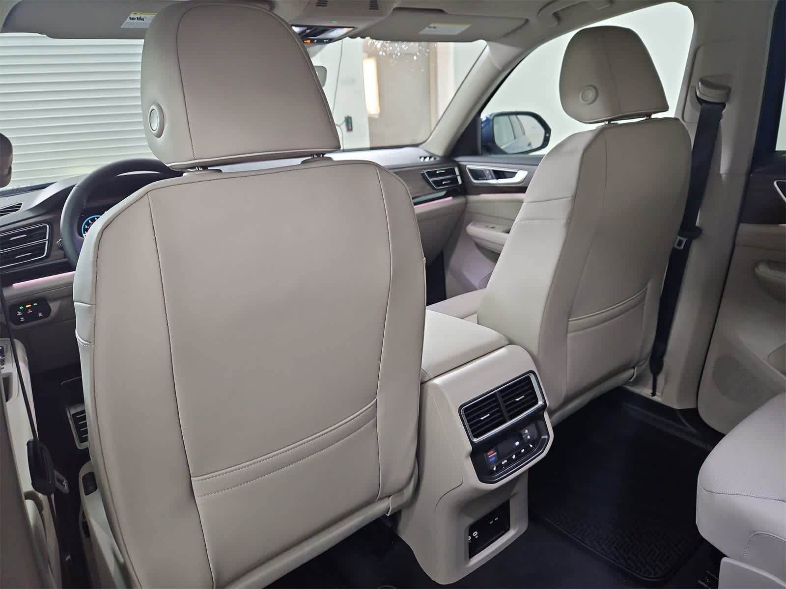 Thumbnail: 2026 Volkswagen Atlas - 18