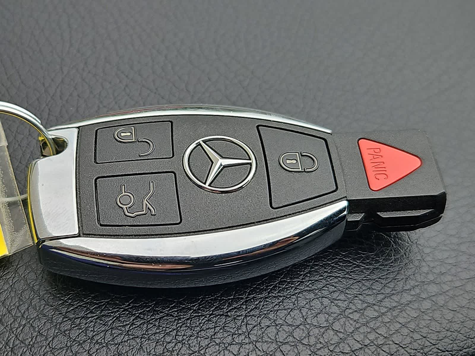 Thumbnail: 2016 Mercedes-Benz GLE - 35