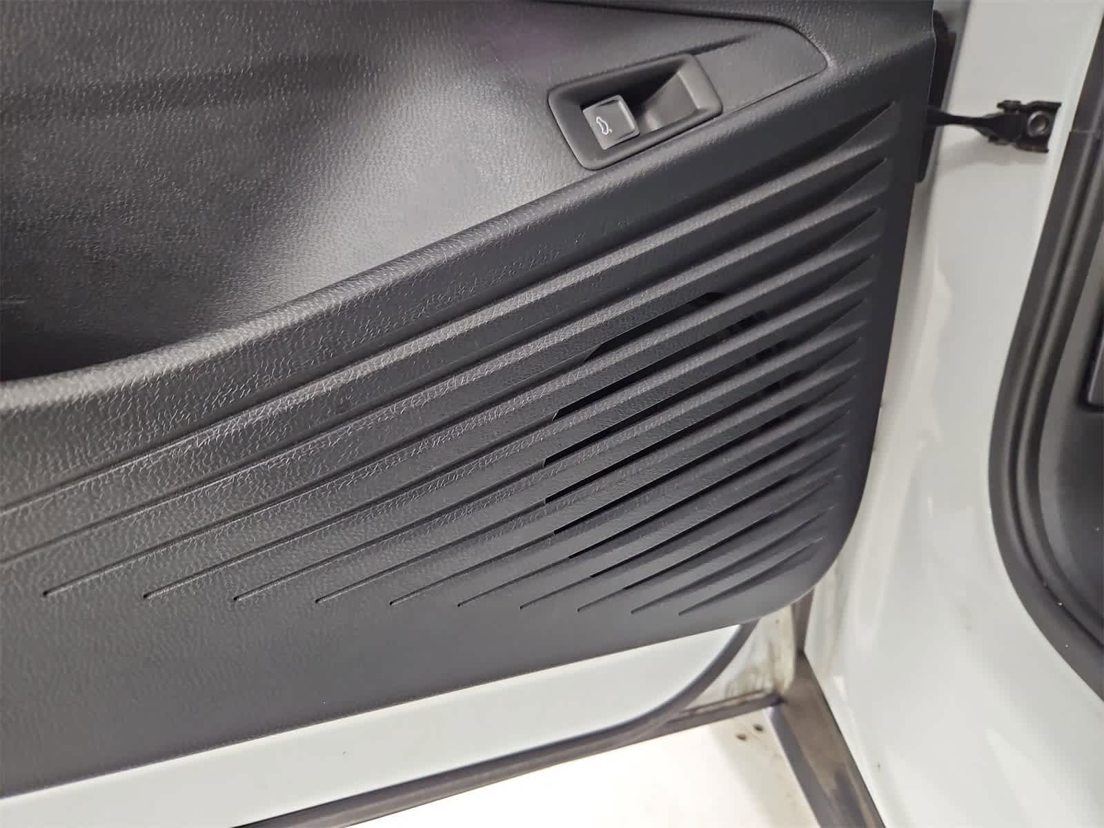 Thumbnail: 2023 Volkswagen ID.4 - 31