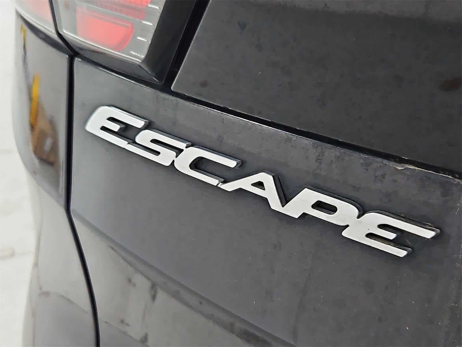 Thumbnail: 2017 Ford Escape - 12