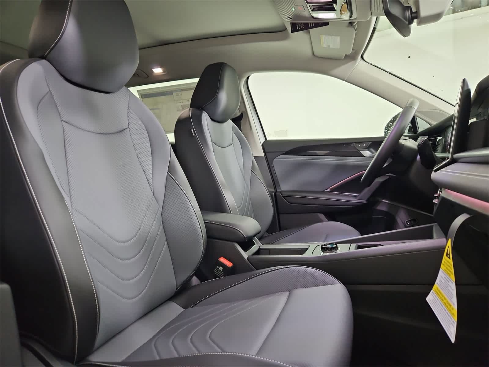 Thumbnail: 2025 Volkswagen Tiguan - 23