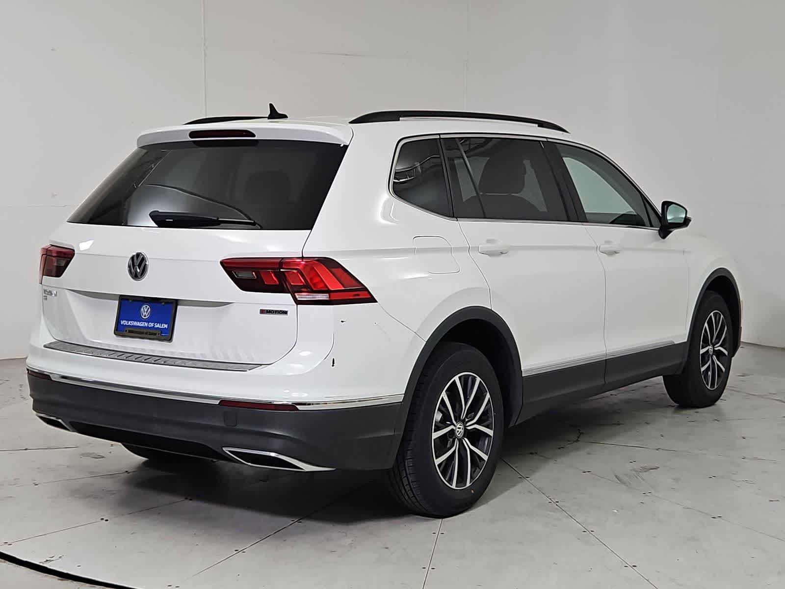 Thumbnail: 2020 Volkswagen Tiguan - 6