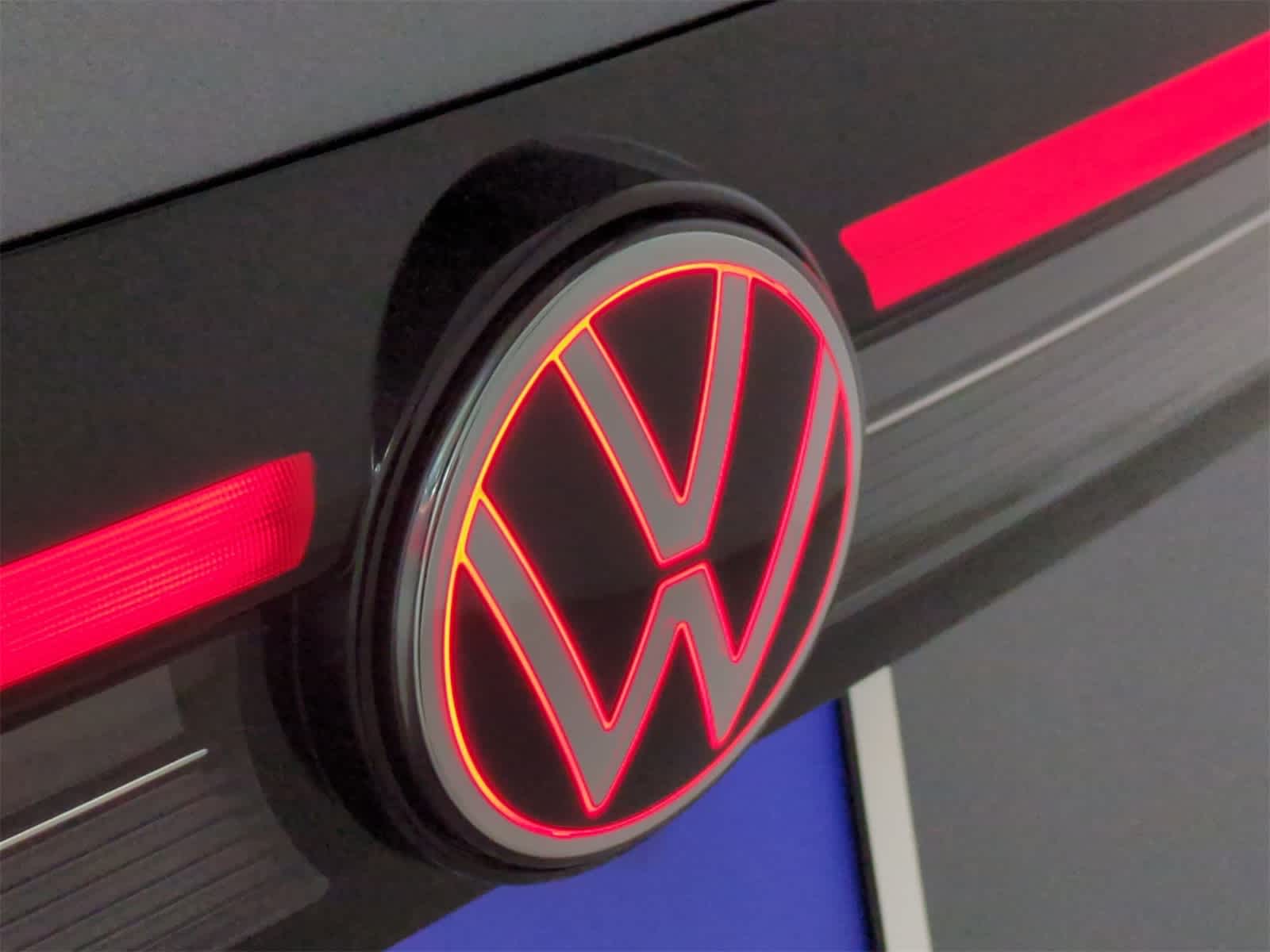 Thumbnail: 2025 Volkswagen Taos - 11