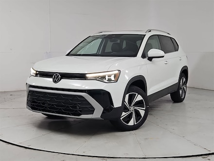 2025 Volkswagen Taos 1.5T SE SUV
