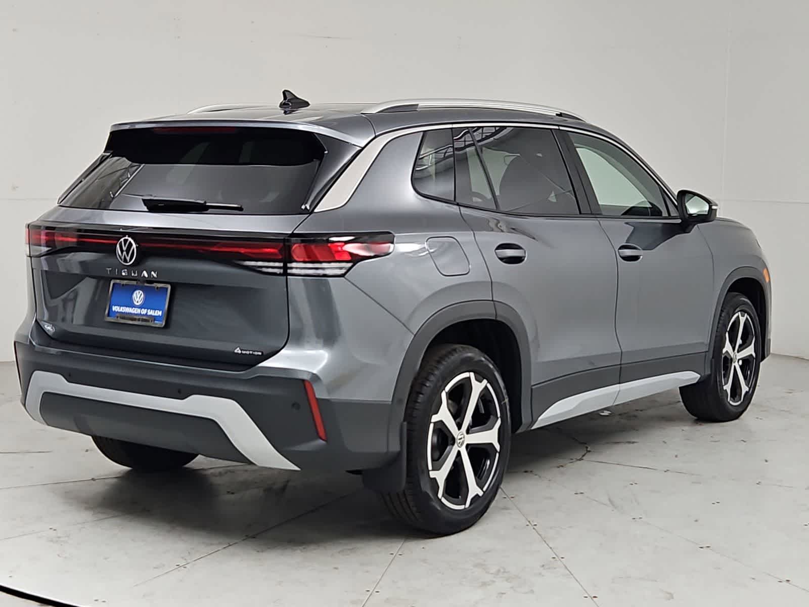 Thumbnail: 2026 Volkswagen Tiguan - 6