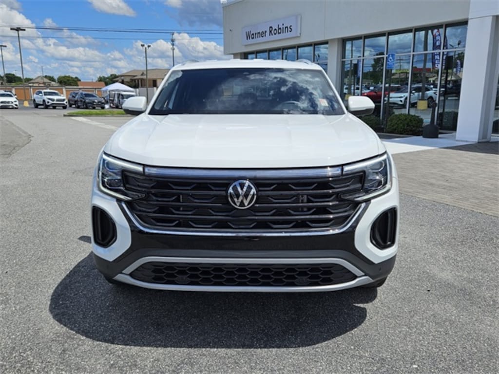 Certified 2024 Volkswagen Atlas Cross Sport 2.0T SE w/Technology SUV