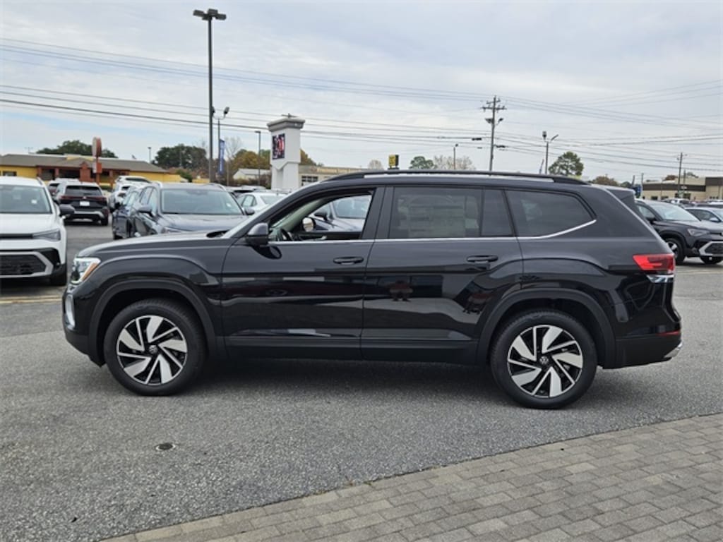 New 2026 Volkswagen Atlas 2.0T SE w/Technology SUV