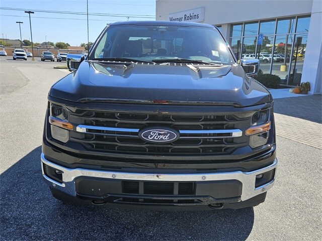 2024 Ford F-150 XLT photo 2