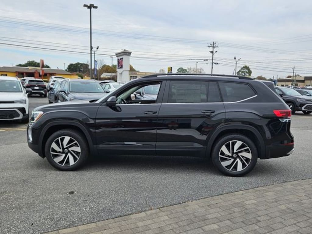 New 2026 Volkswagen Atlas 2.0T SE w/Technology SUV