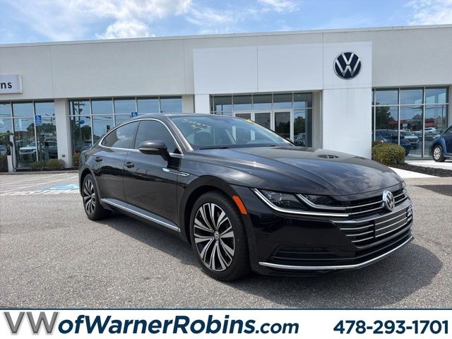2020 Volkswagen Arteon SE's photo