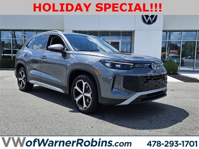 2025 Volkswagen Tiguan SE's photo