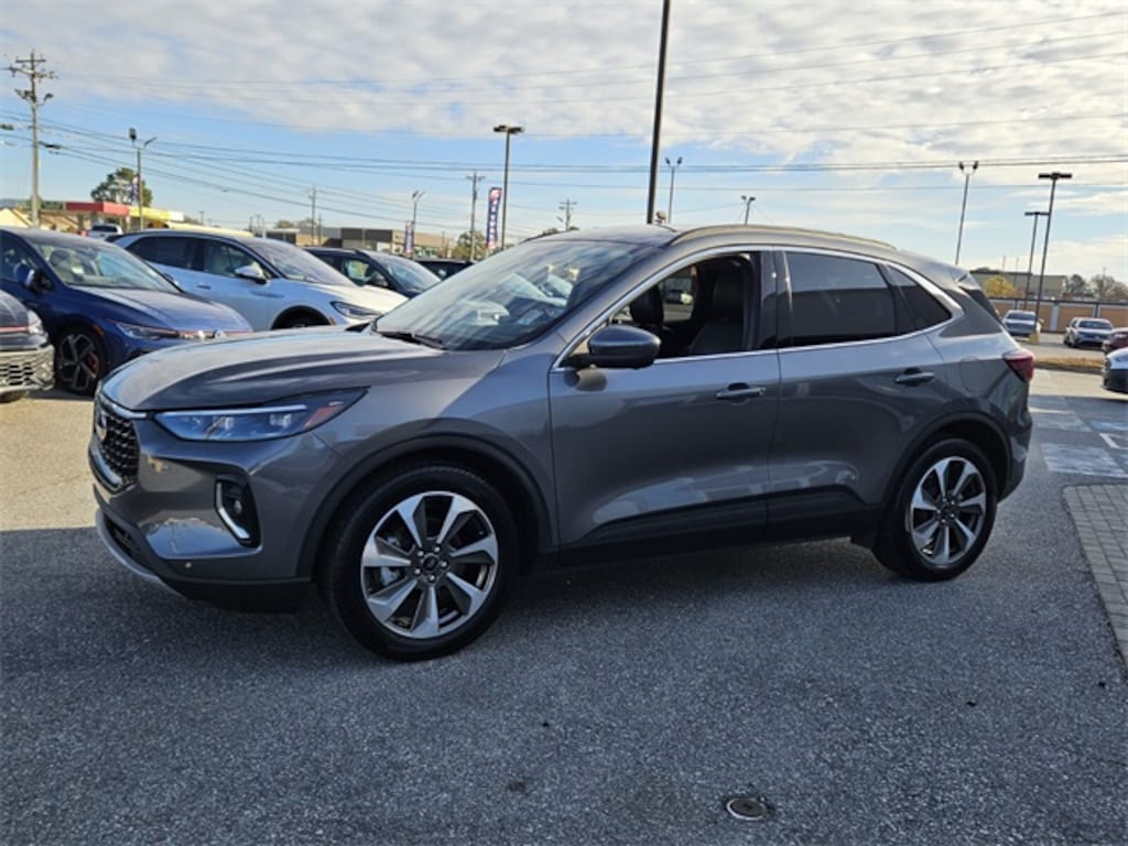 Used 2023 Ford Escape Platinum SUV
