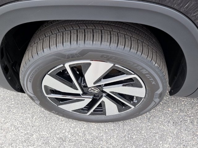 2026 Volkswagen Atlas SE w/Tech - Photo 19