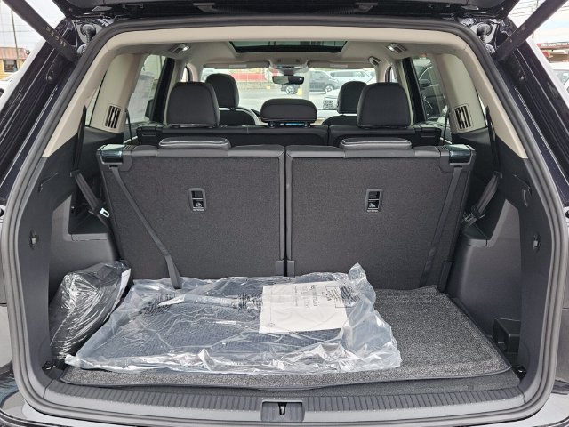 2026 Volkswagen Atlas SE w/Tech - Photo 13