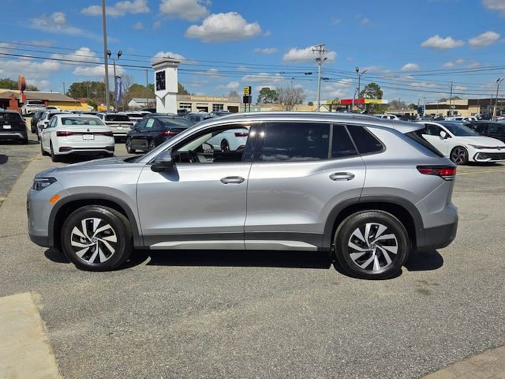 Used 2025 Volkswagen Tiguan 2.0T S SUV