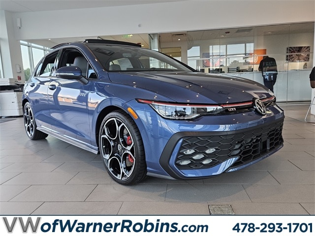 2025 Volkswagen Golf GTI Autobahn's photo