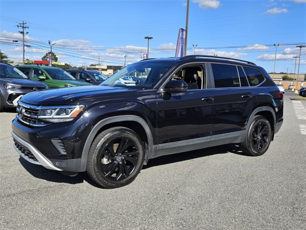 Used 2022 Volkswagen Atlas 3.6L V6 SE w/Technology SUV