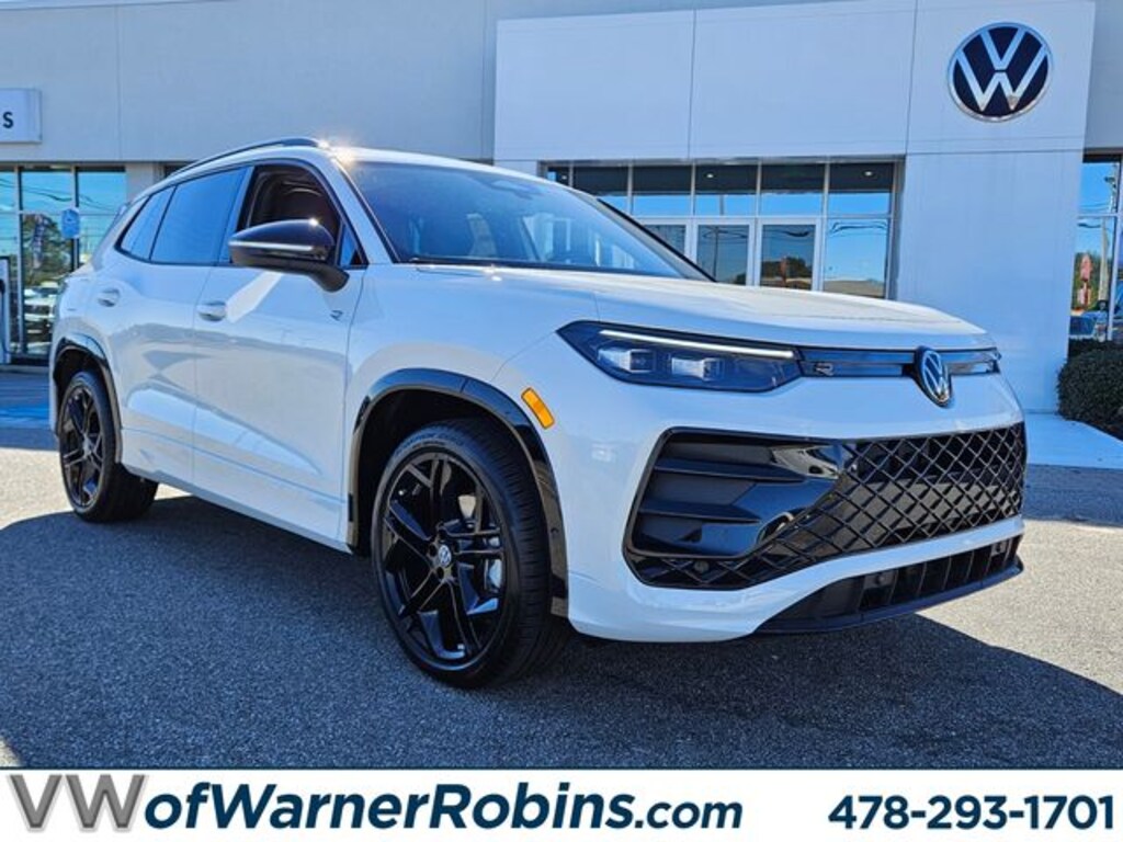 New 2026 Volkswagen Tiguan 2.0T SE R-Line Black SUV