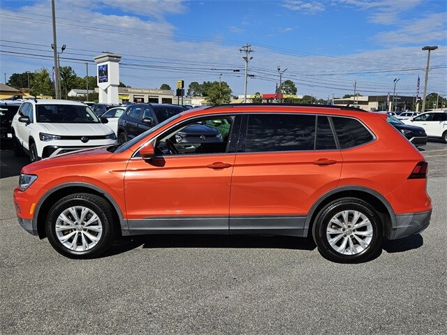 2019 Volkswagen Tiguan SE photo 3