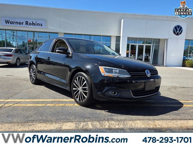 2012 Volkswagen Jetta SEL Premium 6AT PZEV's photo
