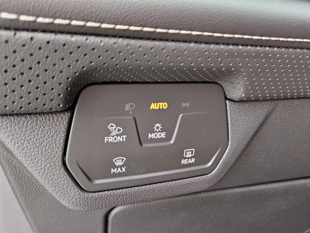 2026 Volkswagen Atlas SE w/Tech - Photo 28