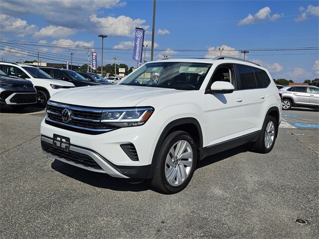 2021 Volkswagen Atlas V6 SEL photo 2