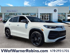2026 Volkswagen Tiguan 2.0T SE R-Line Black SUV