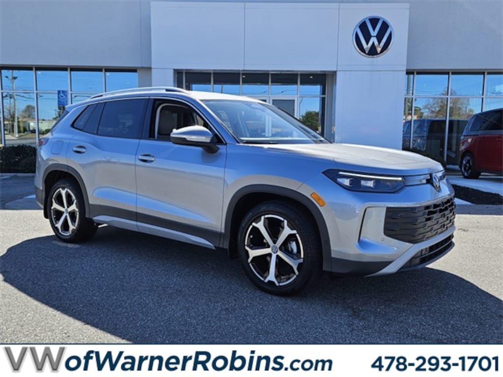 New 2026 Volkswagen Tiguan 2.0T SE SUV